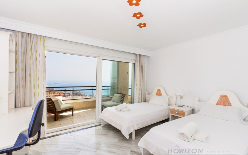 Penthouse for sale with sea view Benalmadena
