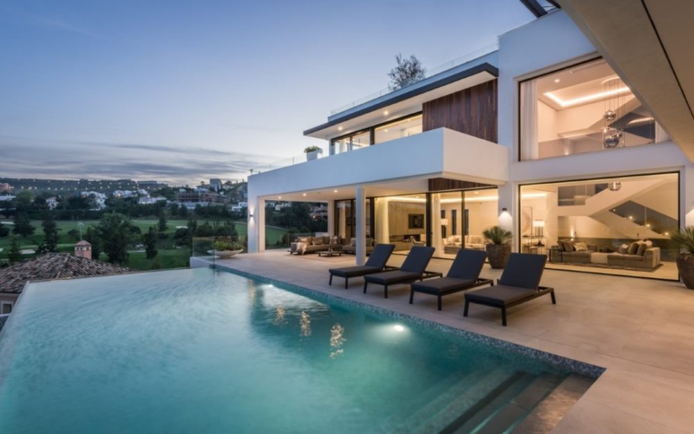 Luxueuse villa moderne à Benahavis – R3343288