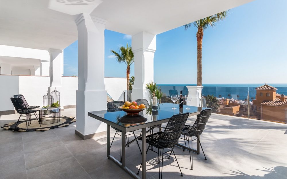 Costa del Sol modern apartment close to the beach – HRD1326